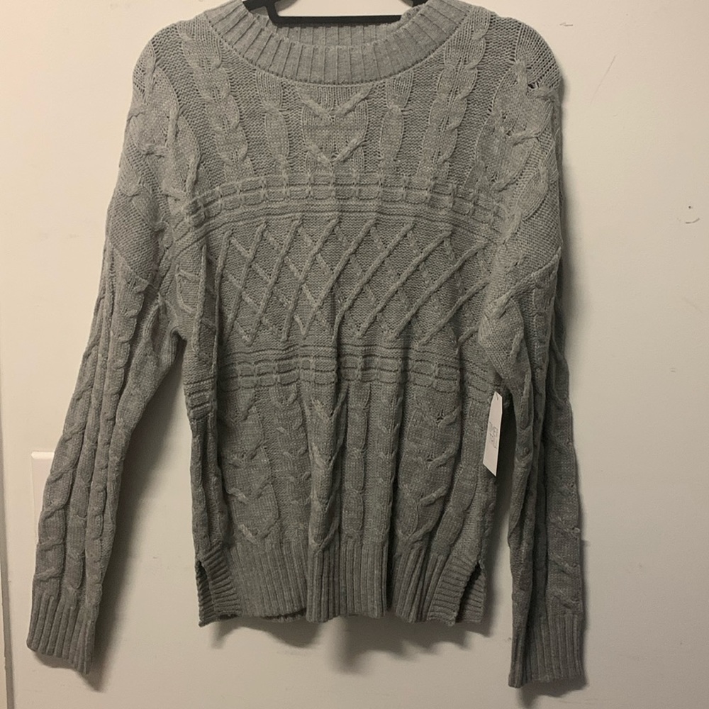 Gray Sweater. Women Size M. Brand New